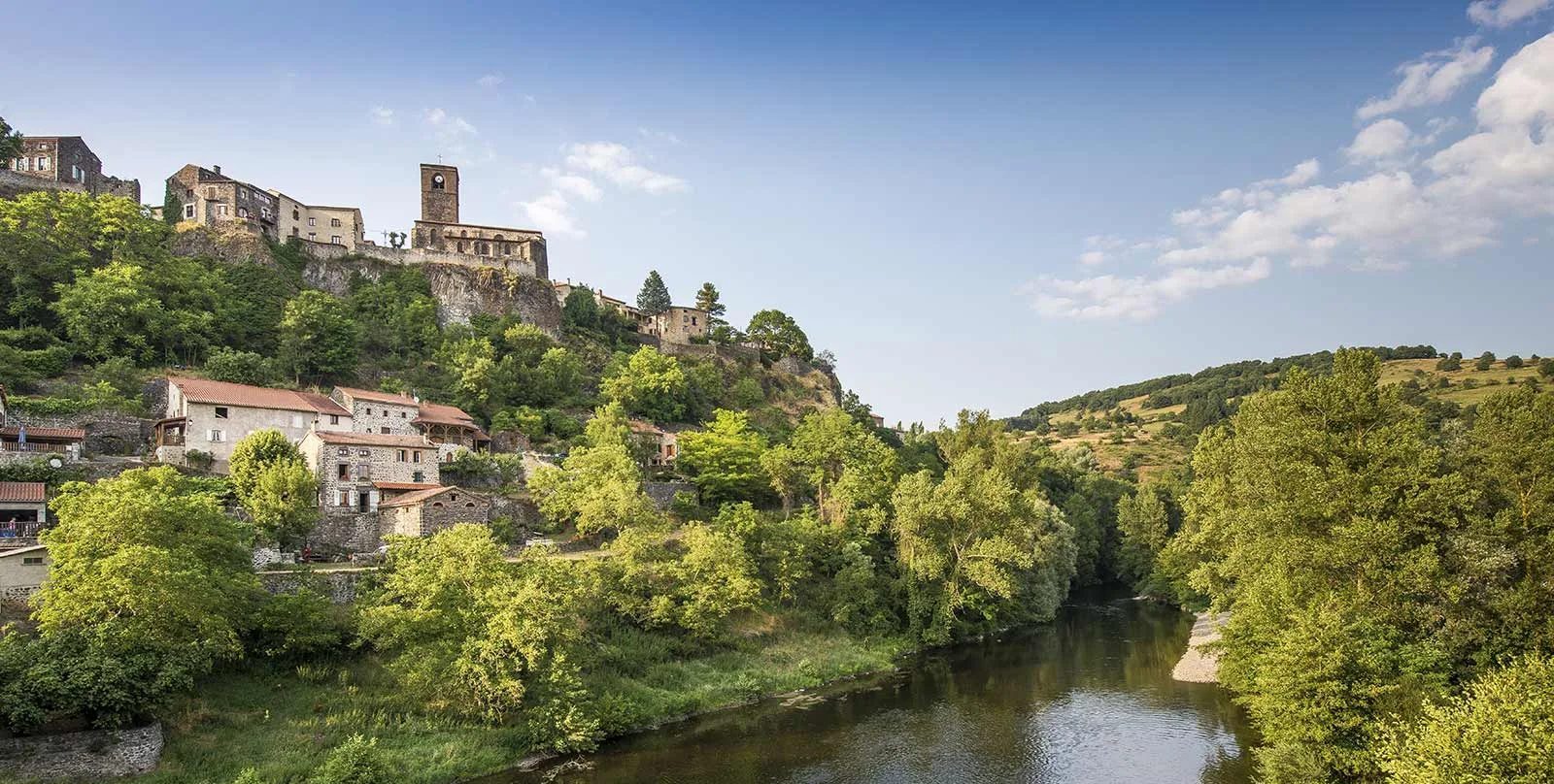 LOCATION DE GÎTE À CHILHAC
